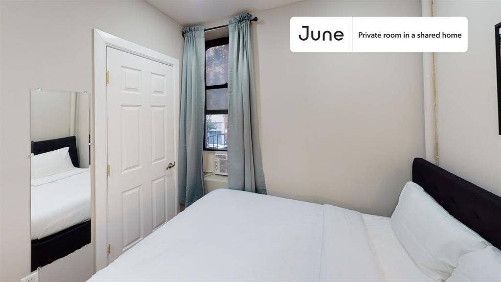3 BR in New York City