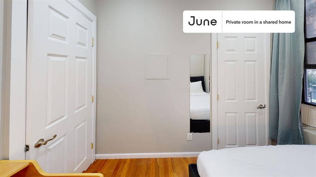 3 BR in New York City