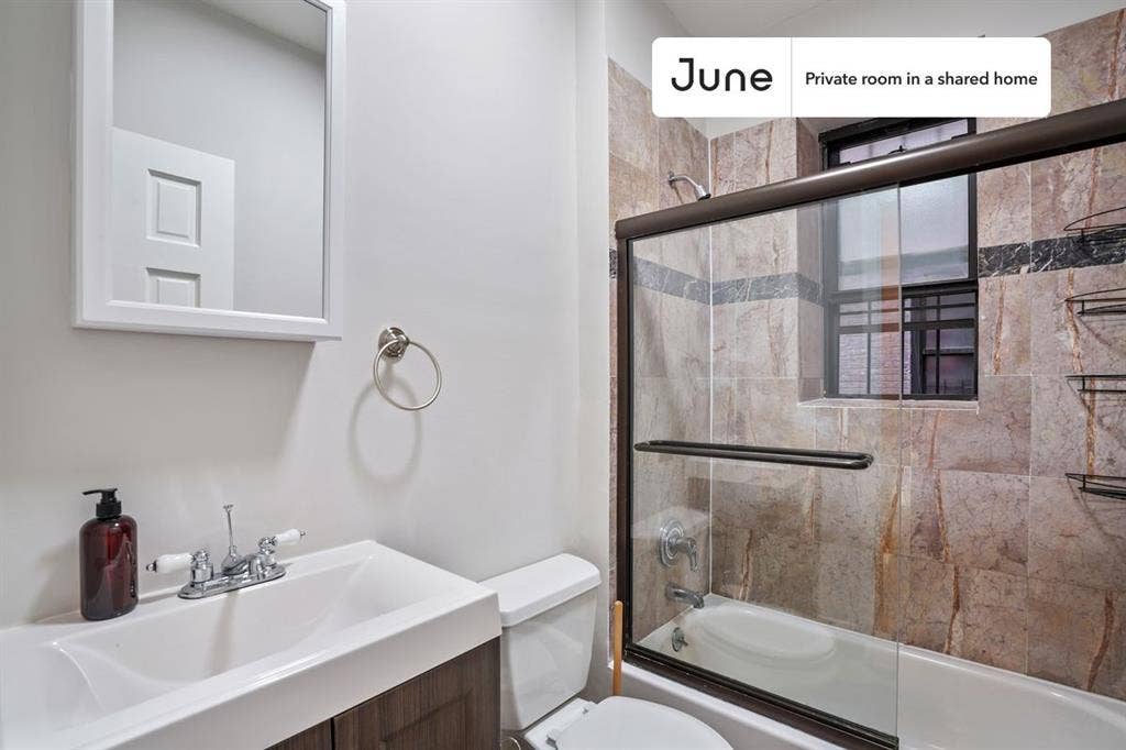 3 BR in New York City