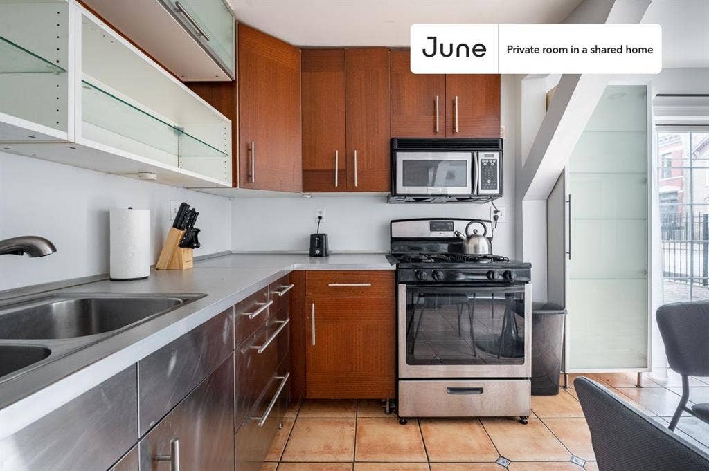 5 BR in Chicago