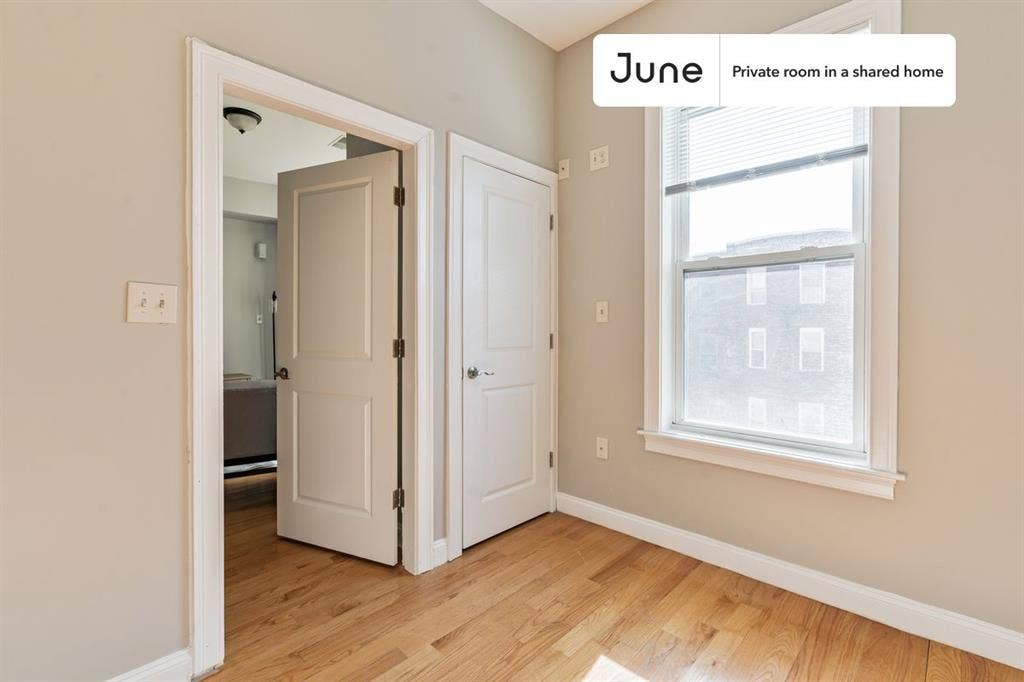 3 BR in Boston