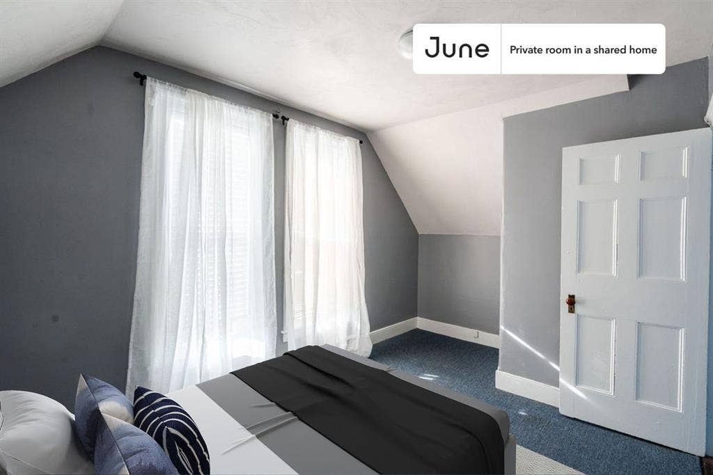 4 BR in Boston