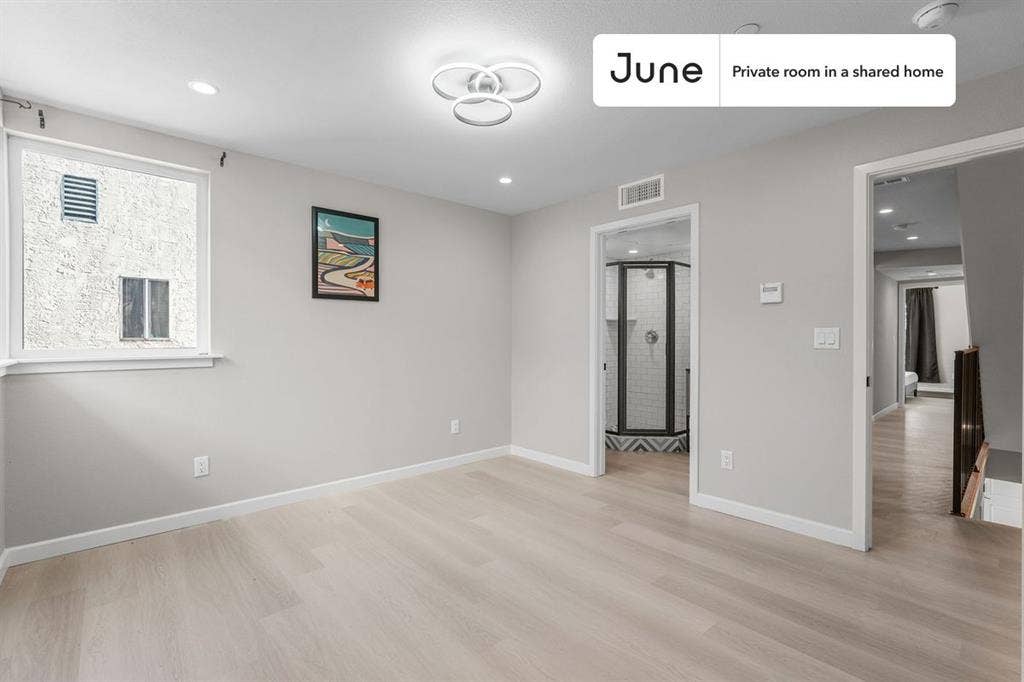 5 BR in Los Angeles