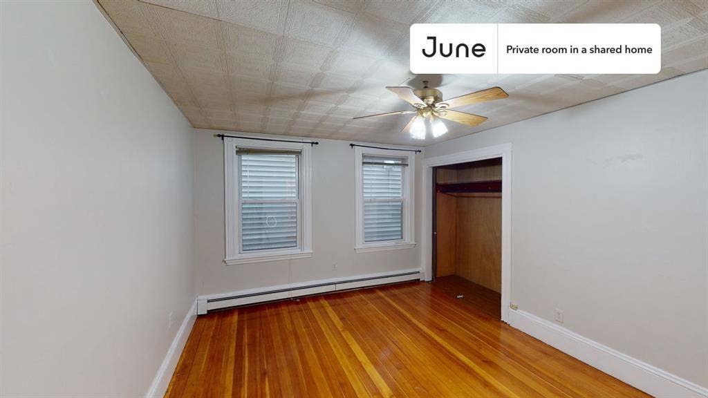 4 BR in Boston