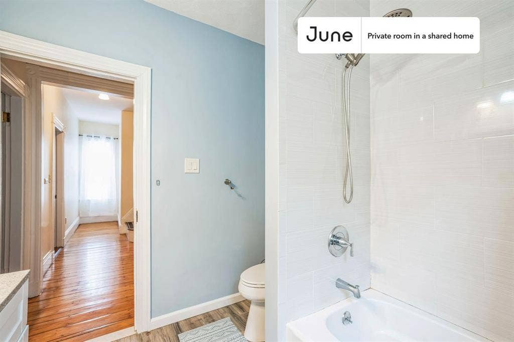 4 BR in Boston