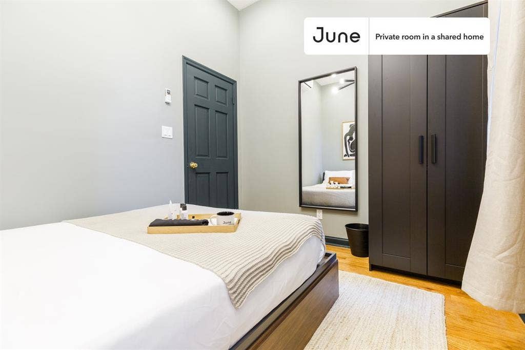 3 BR in New York City