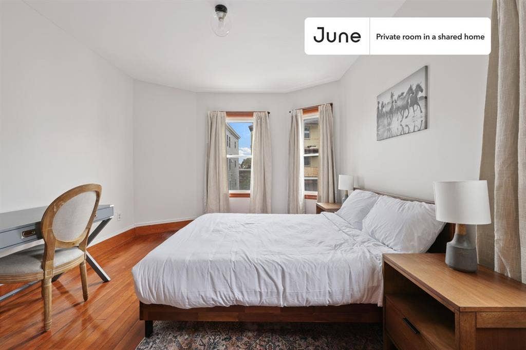 4 BR in Boston