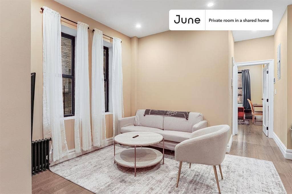 3 BR in New York City