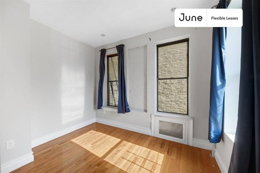 2 BR in New York City