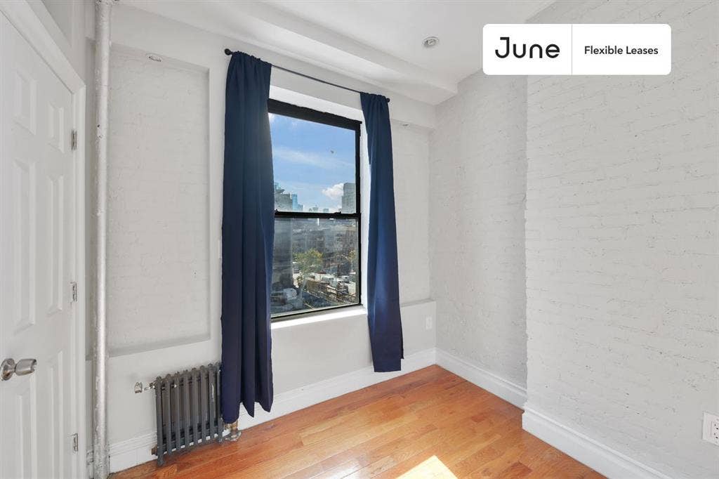 2 BR in New York City