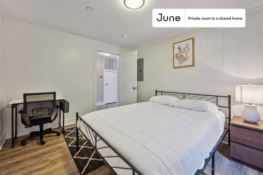 4 BR in Boston
