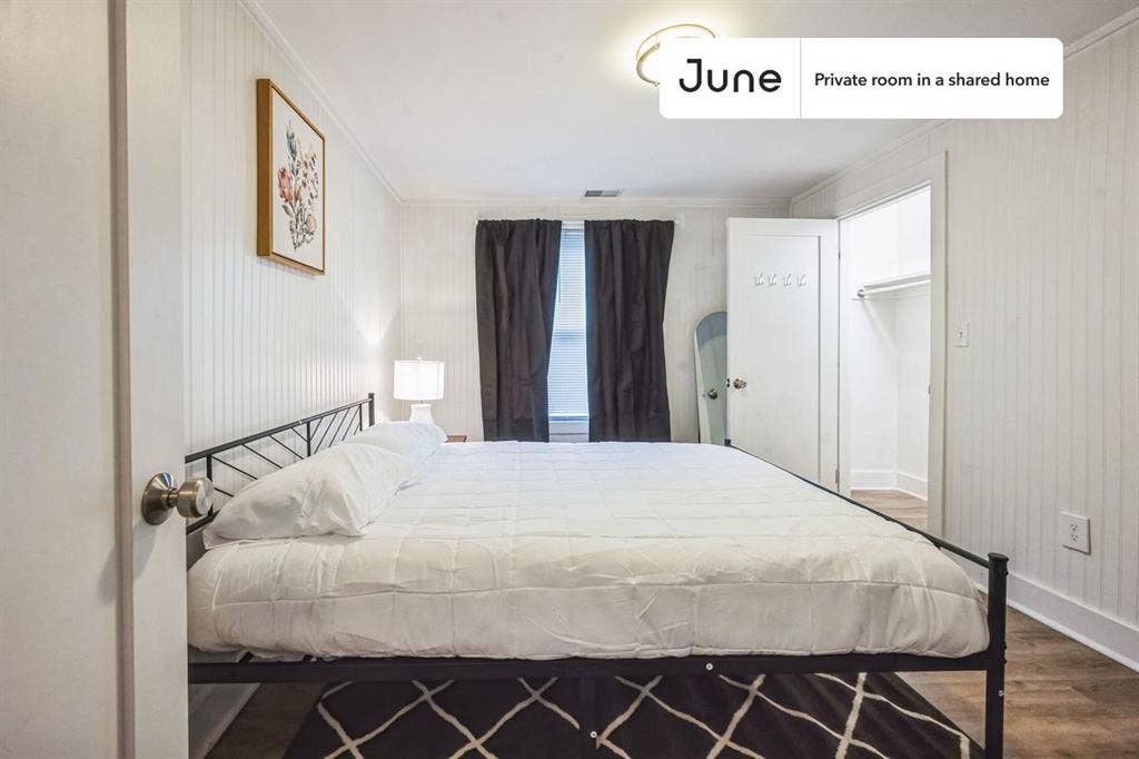 4 BR in Boston