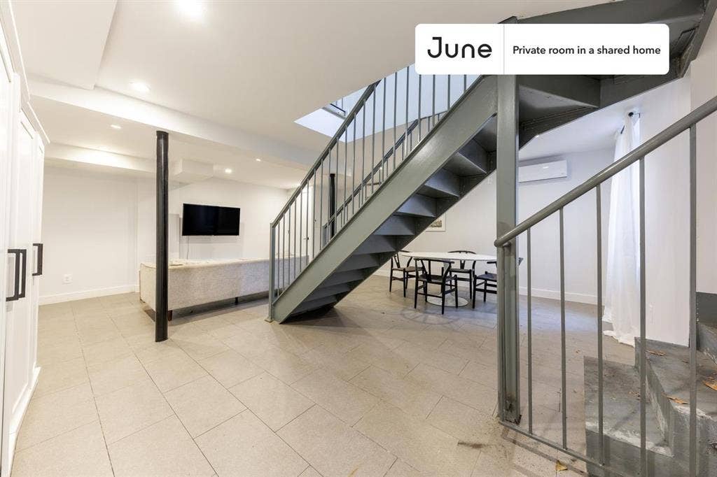4 BR in New York City