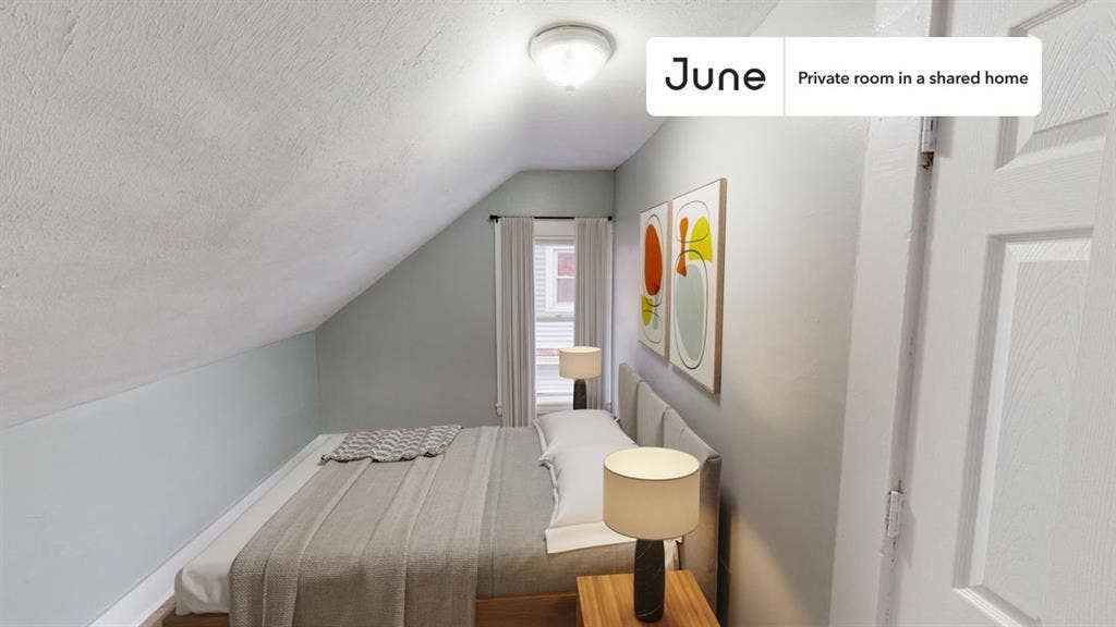 7 BR in Boston