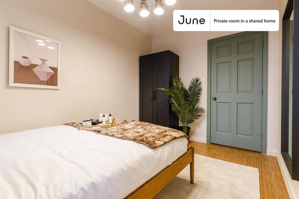 3 BR in New York City