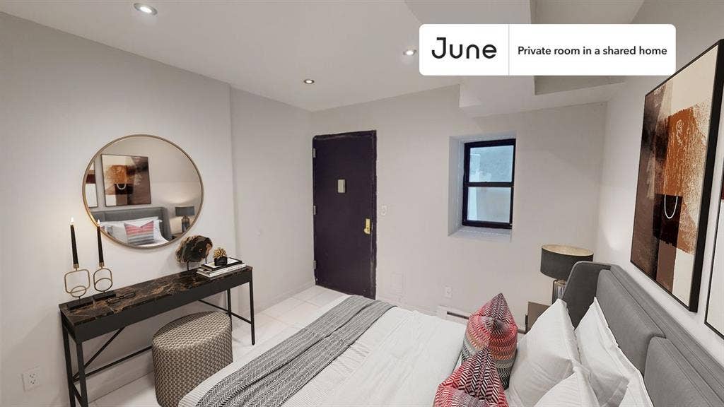 5 BR in New York City