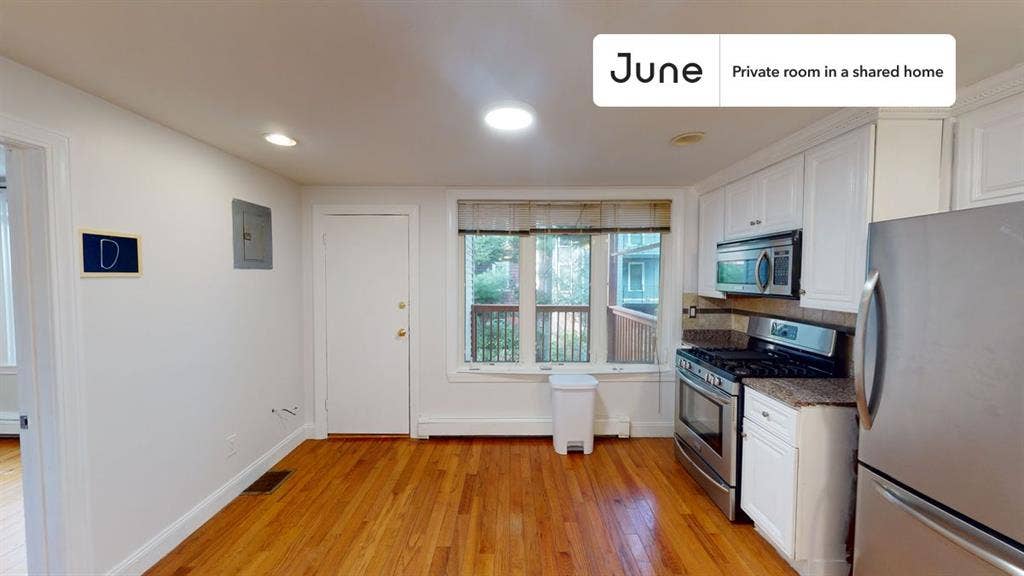 4 BR in Boston