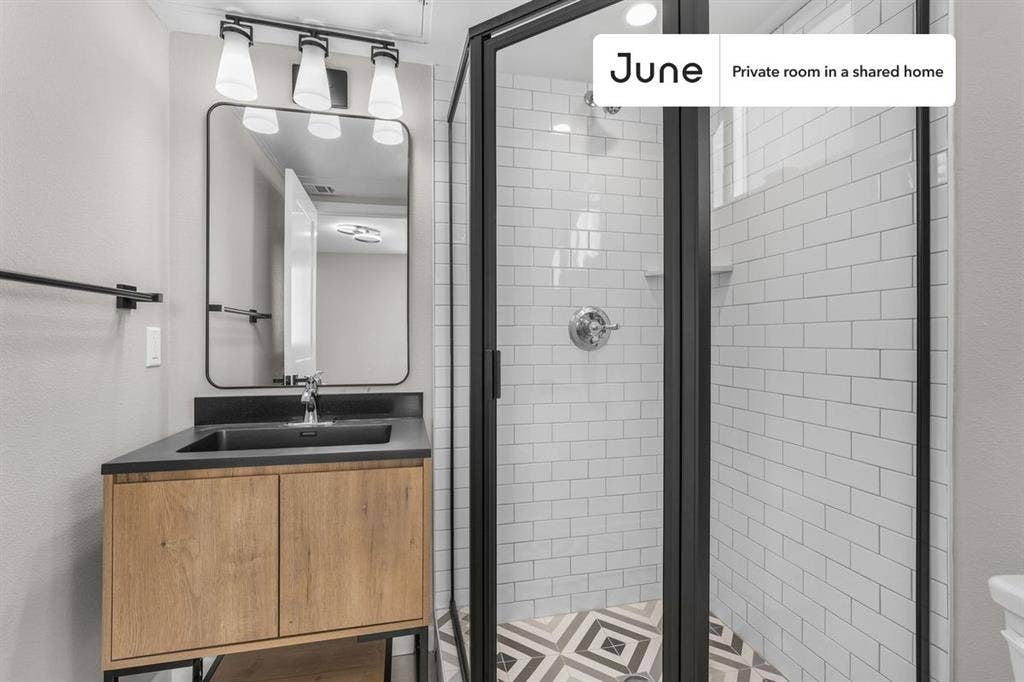 5 BR in Los Angeles