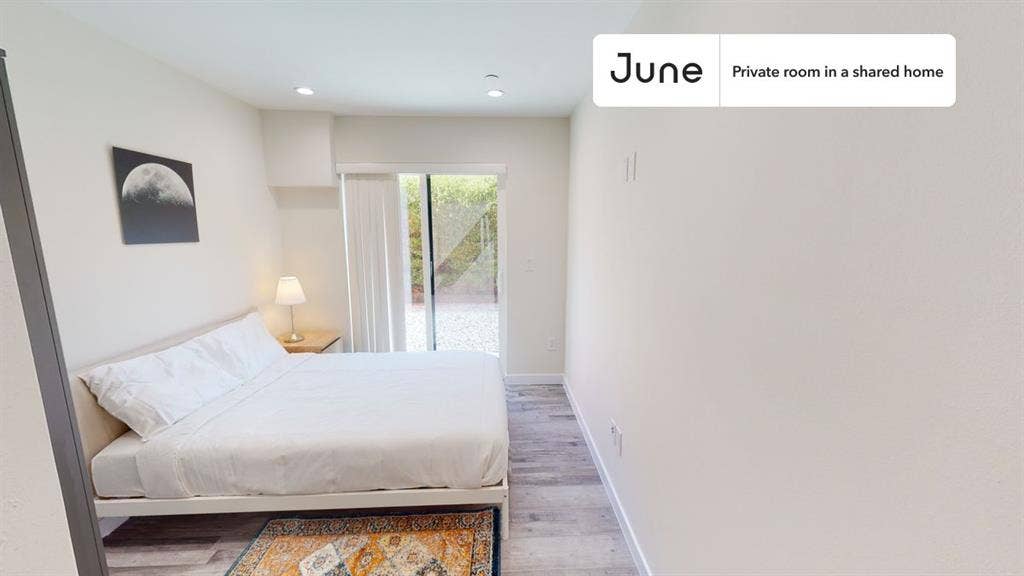 5 BR in Los Angeles
