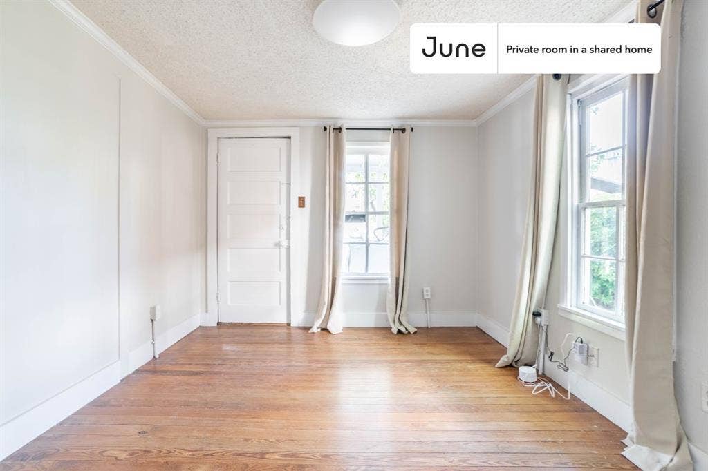 3 BR in Austin