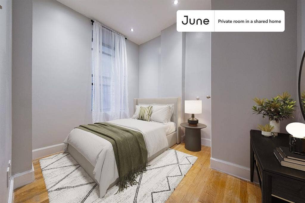 3 BR in New York City