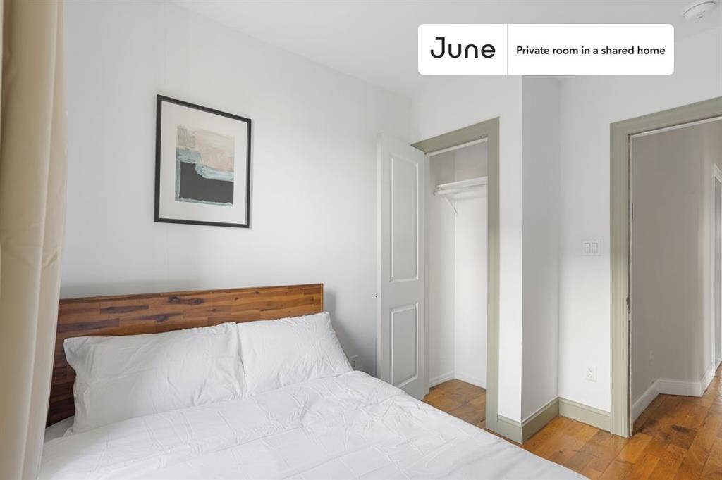 4 BR in New York City