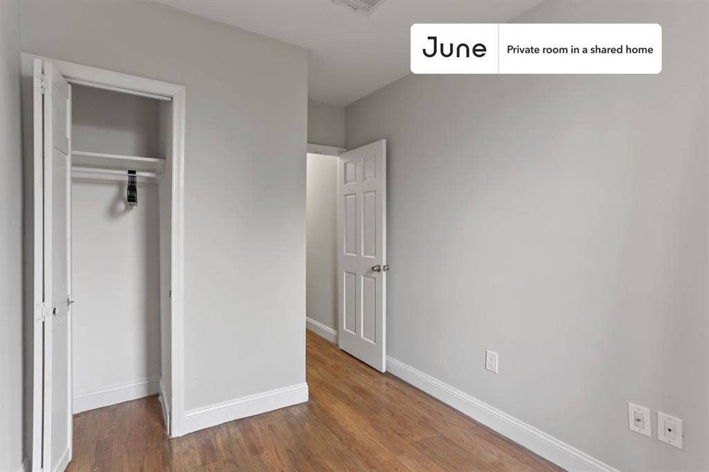 4 BR in New York City