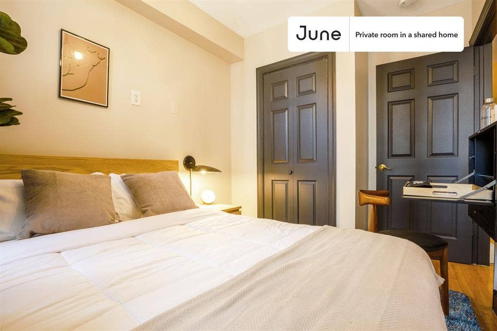 3 BR in New York City