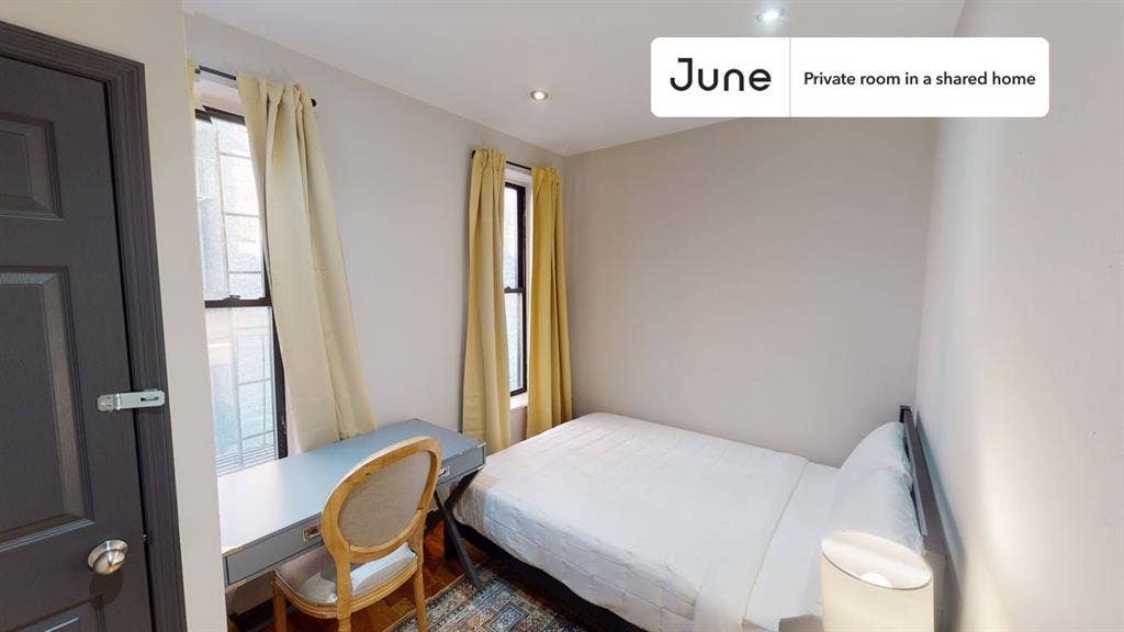 3 BR in New York City