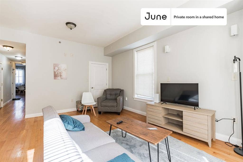 3 BR in Boston