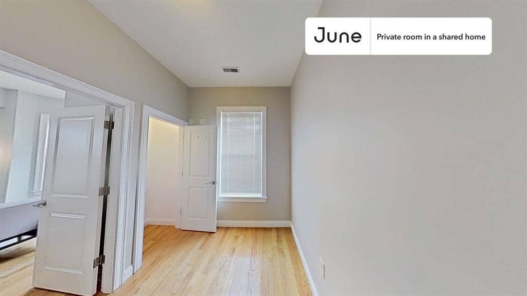 3 BR in Boston