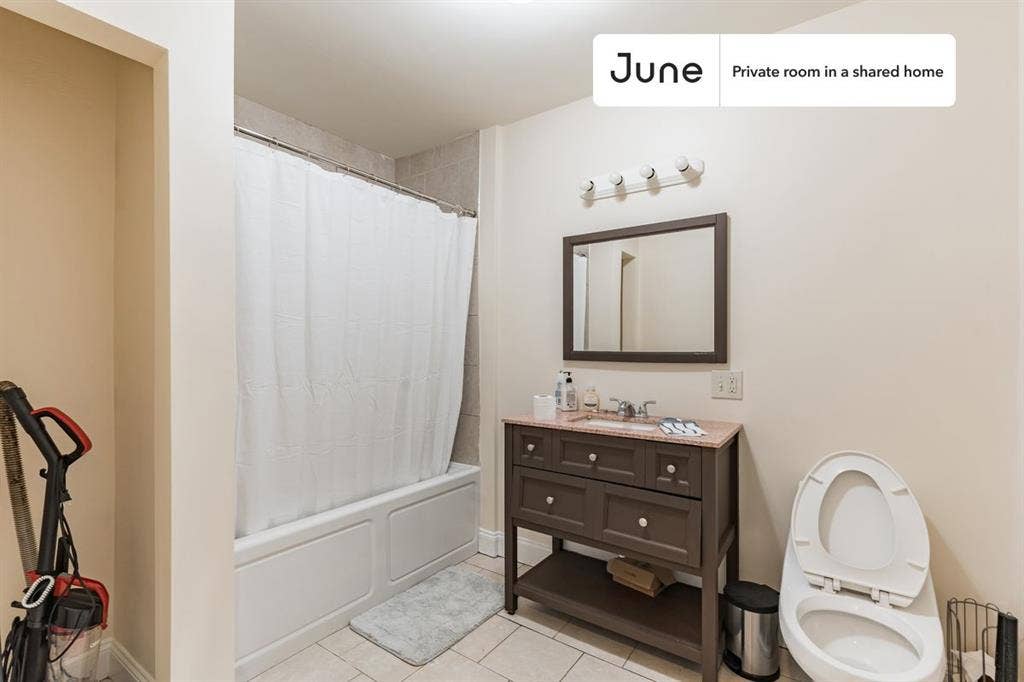 3 BR in Boston