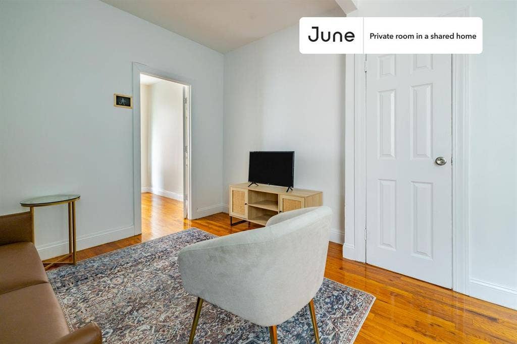 2 BR in New York City