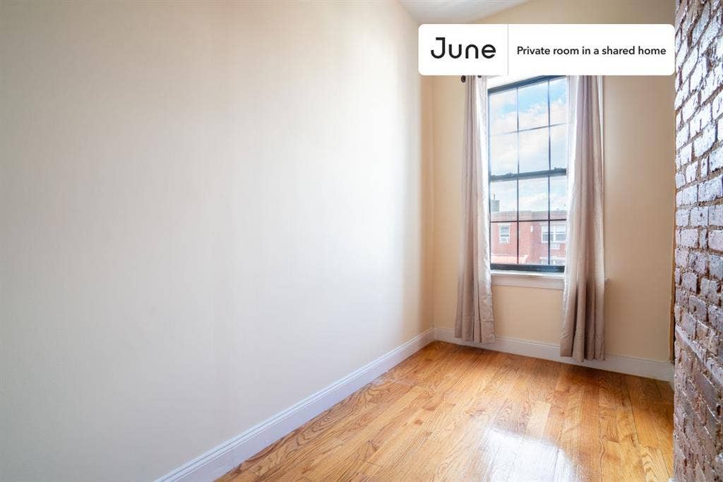 3 BR in New York City