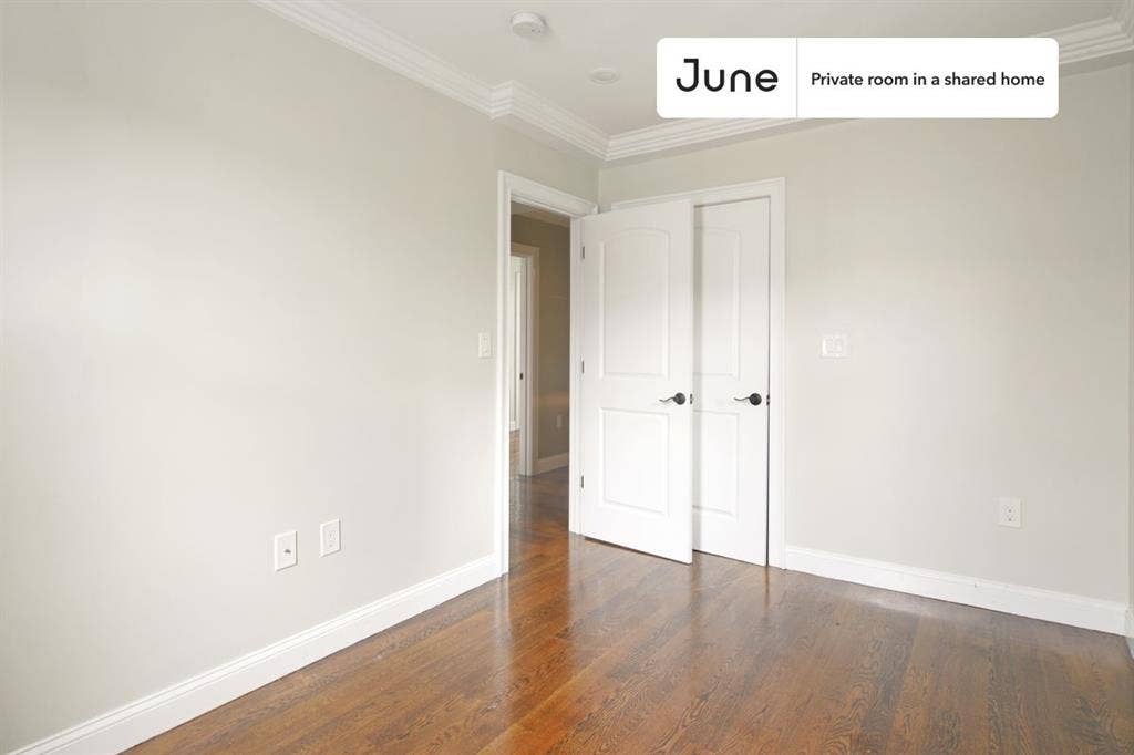 5 BR in Boston