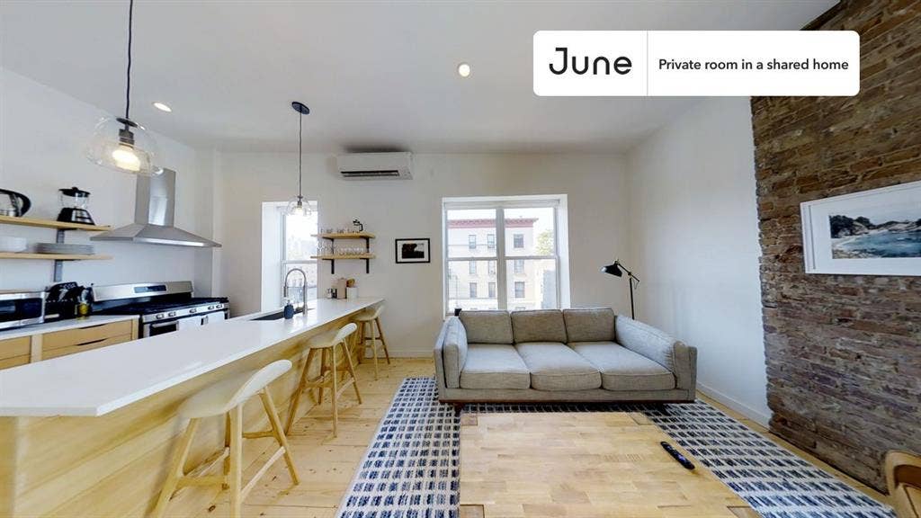 5 BR in New York City