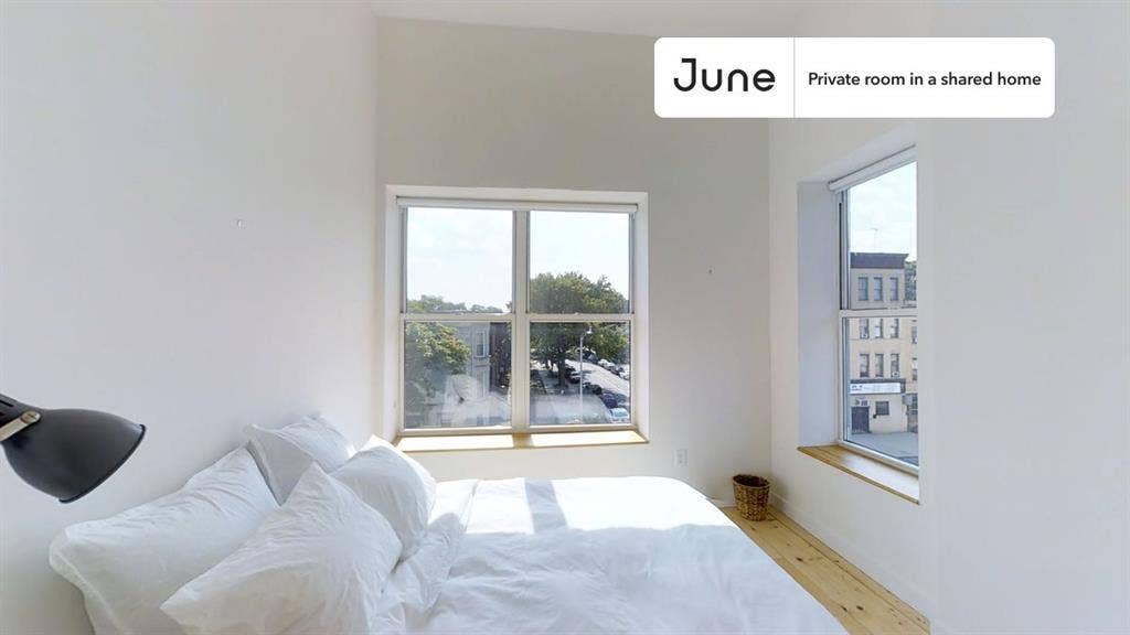 5 BR in New York City
