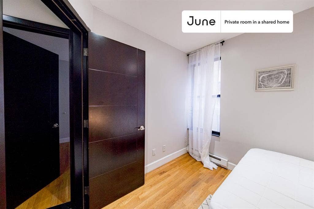 3 BR in New York City