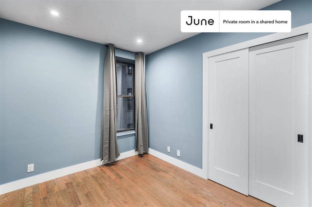 4 BR in New York City