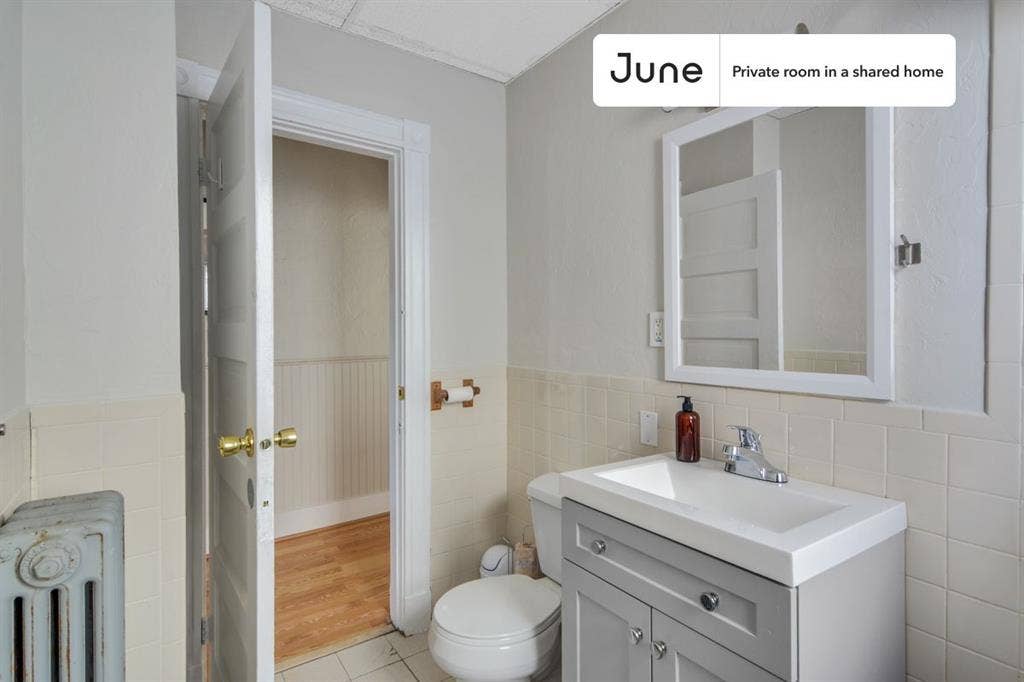 3 BR in Boston