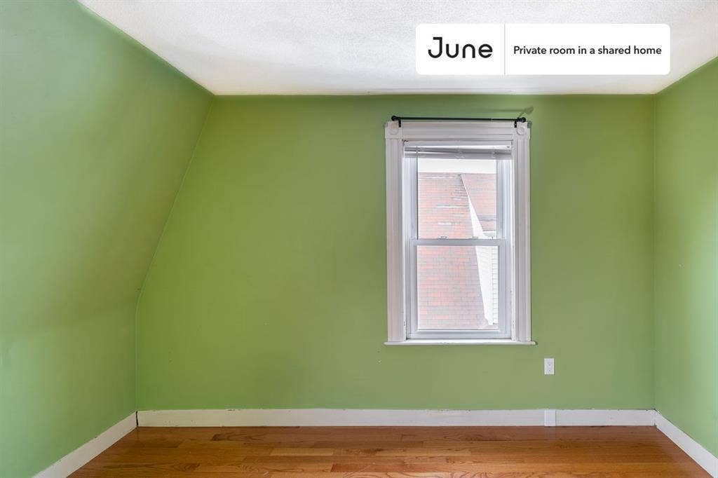 6 BR in Boston