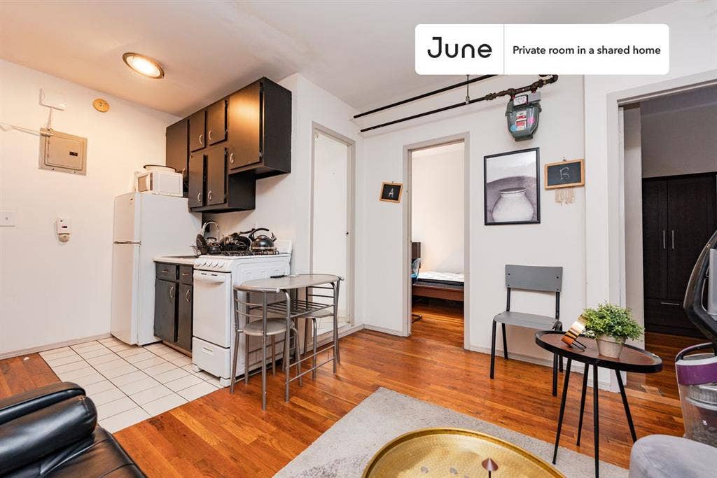 3 BR in New York City