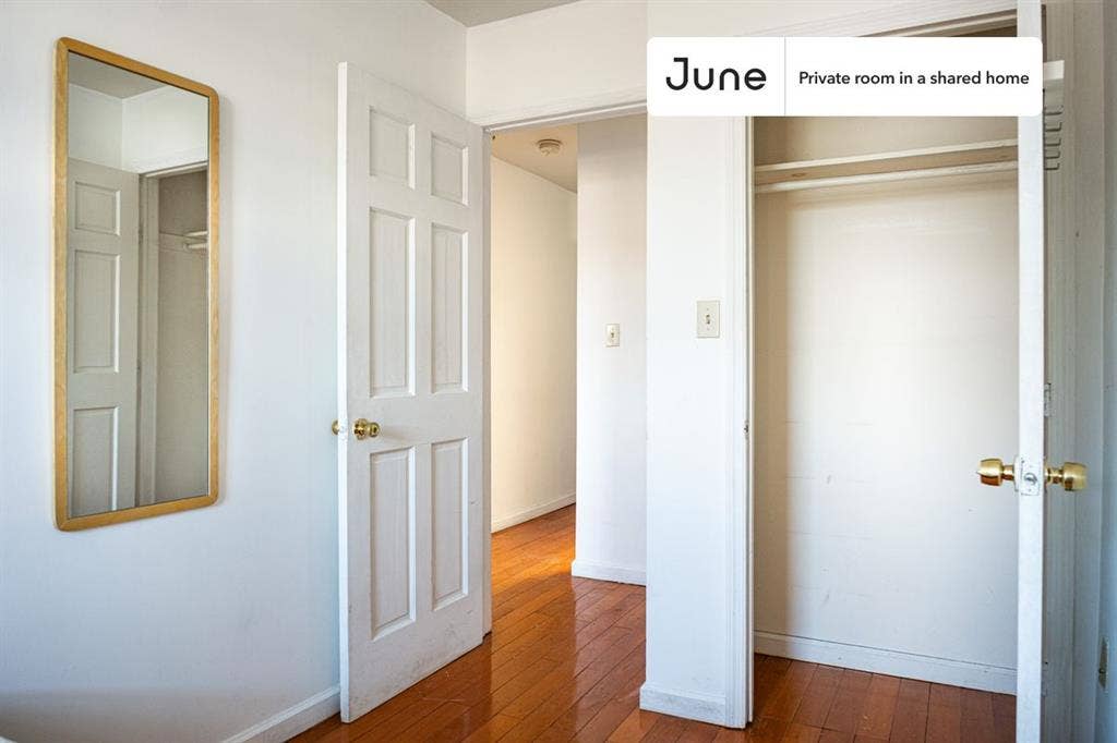 2 BR in New York City