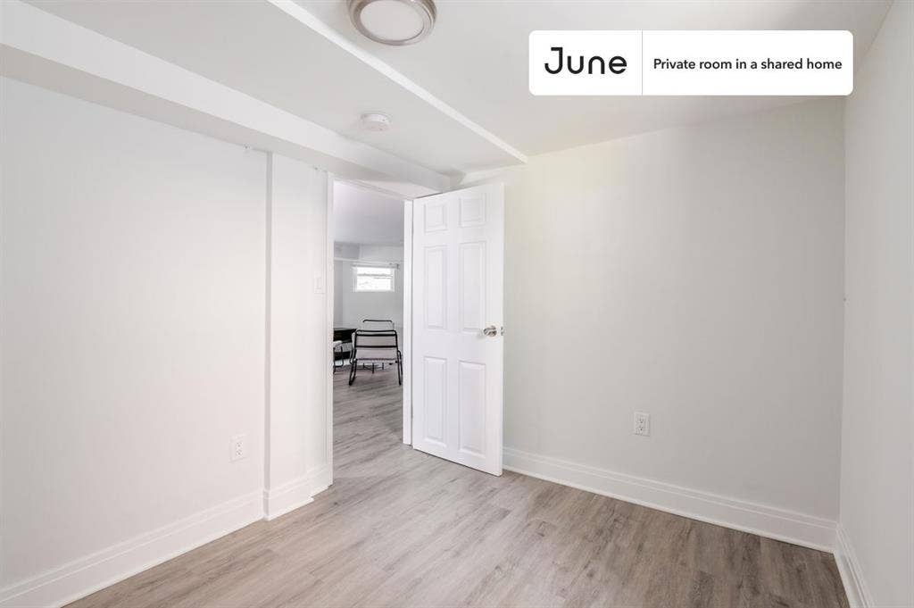 4 BR in Chicago