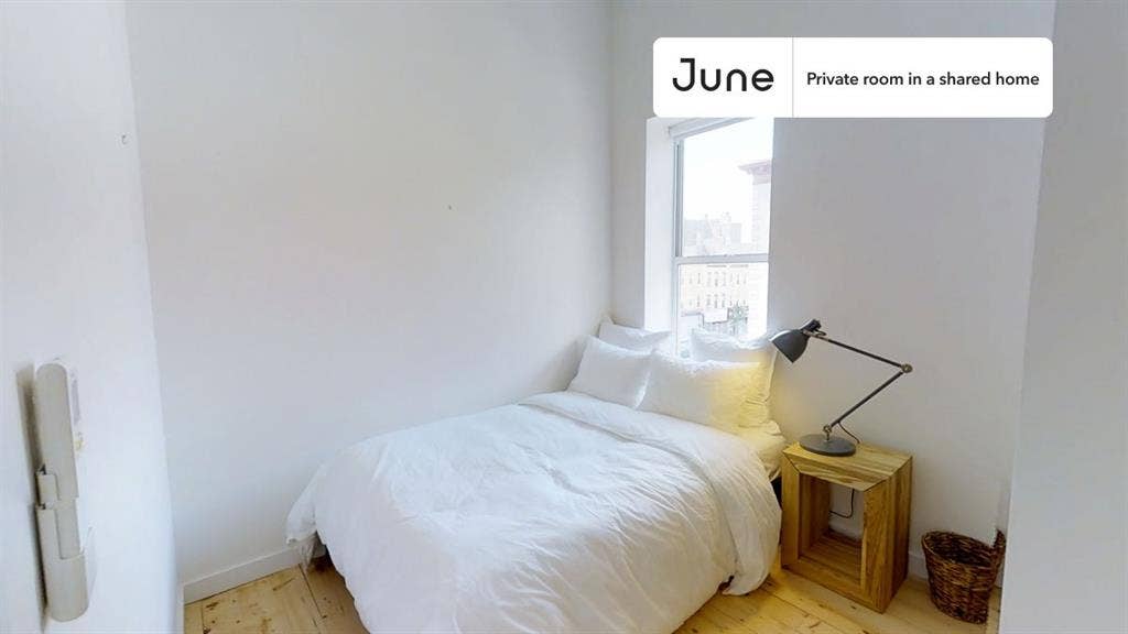 5 BR in New York City