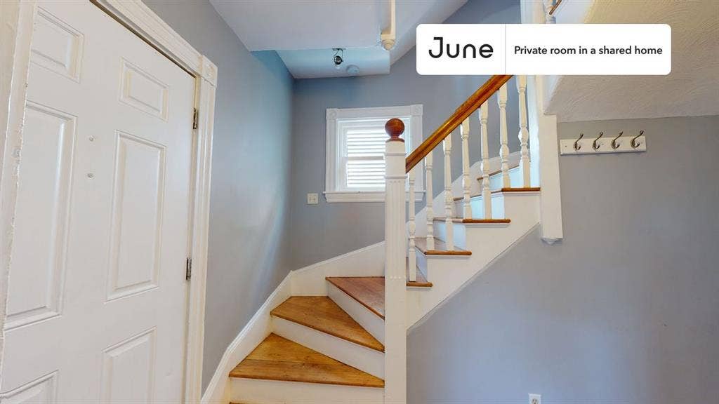 7 BR in Boston