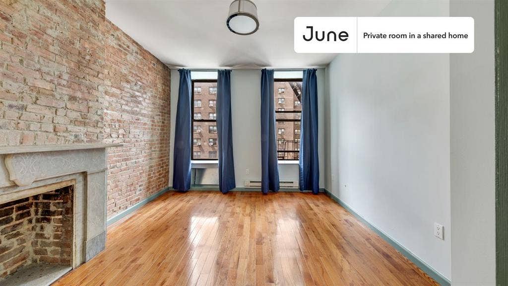 2 BR in New York City
