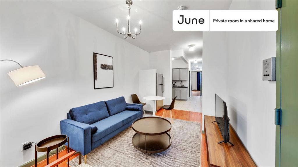 2 BR in New York City