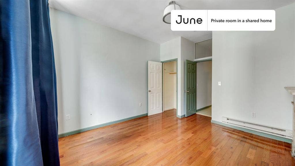 2 BR in New York City