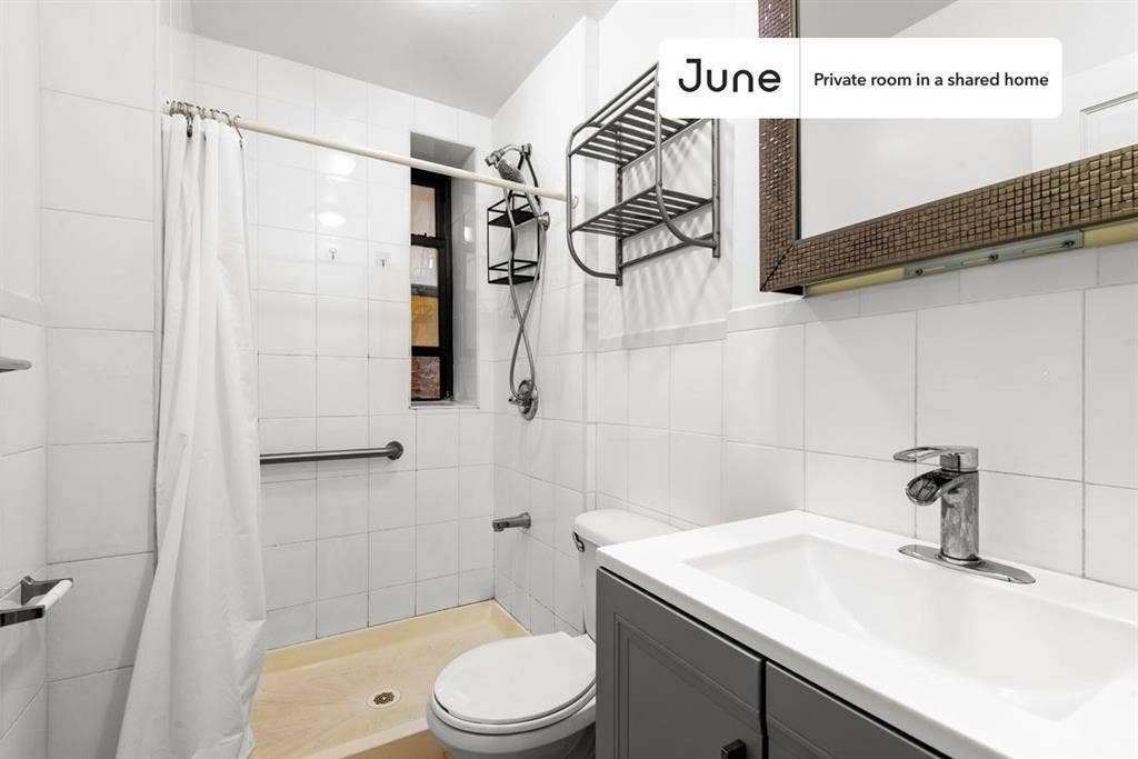 3 BR in New York City